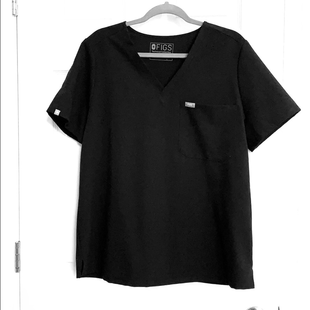 Figs scrub top